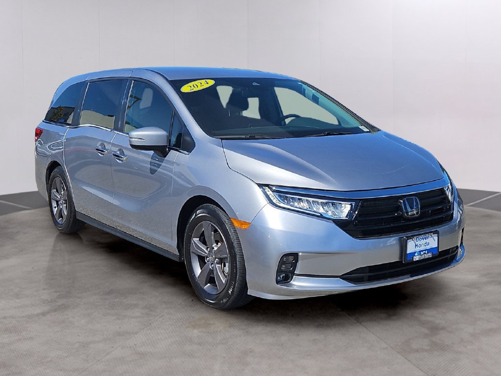 Certified 2024 Honda Odyssey EX image 3