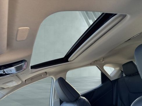 Certified 2025 Lexus NX 250 FWD w/ Premium Package image 19