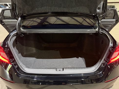 Used 2022 Honda Accord Sport image 19