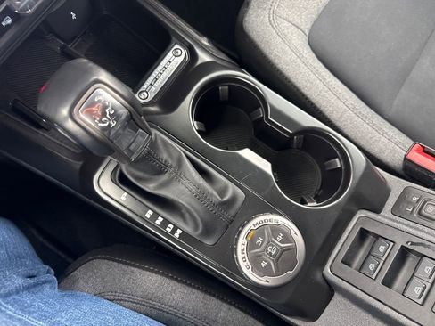 Used 2025 Ford Bronco Big Bend image 34