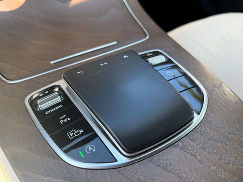 Used 2021 Mercedes-Benz E 350 Sedan image 41