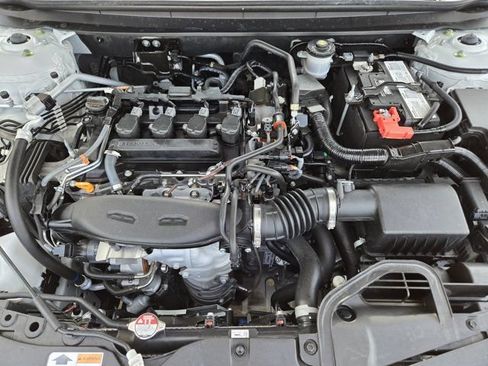 Used 2023 Honda Accord LX image 30
