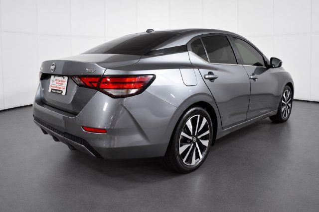 Used 2023 Nissan Sentra SV w/ SV Premium Package FWD image 4