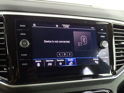 Used 2022 Volkswagen Atlas SE image 37