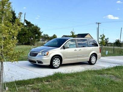 Used 2015 Chrysler Town & Country Touring