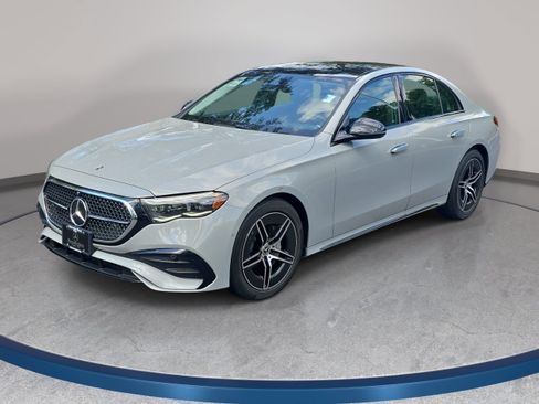 Certified 2025 Mercedes-Benz E 350 4MATIC Sedan image 1