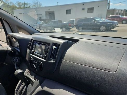 Used 2018 Nissan NV200 S w/ Cruise Control Package FWD image 7