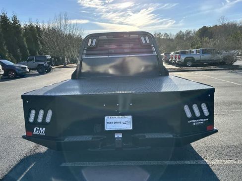 New 2025 GMC Sierra 3500 Pro w/ Convenience Package image 6