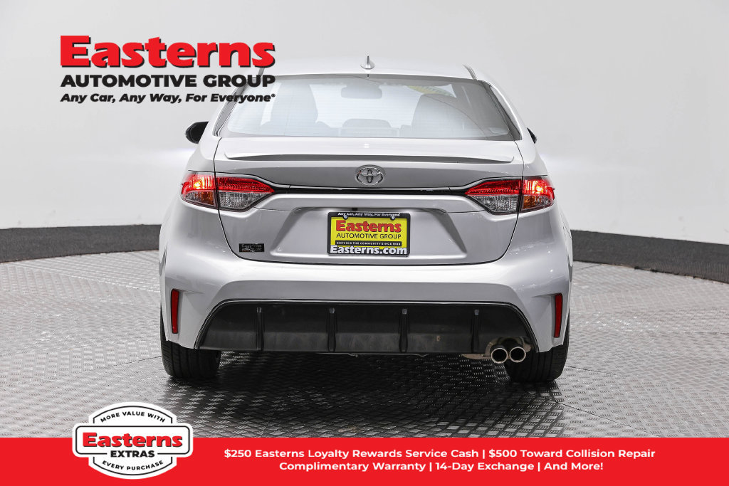 Used 2025 Toyota Corolla SE FWD image 7