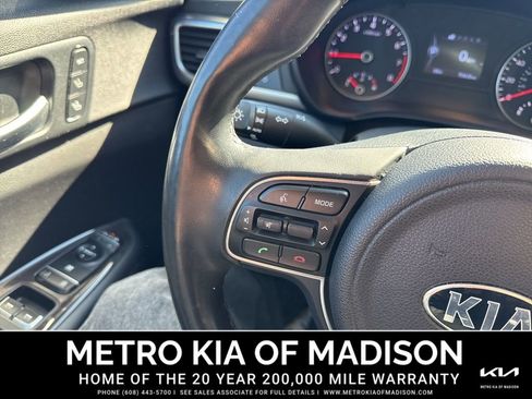 Used 2016 Kia Optima EX w/ Premium Package image 18