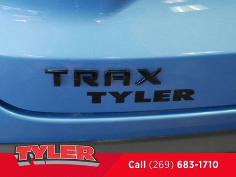 New 2026 Chevrolet Trax RS w/ Driver Confidence Package FWD image 12