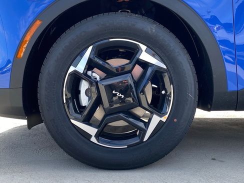 New 2026 Kia Sportage EX image 10