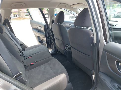 Used 2016 Nissan Rogue S AWD/4WD image 11