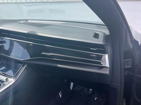 Used 2023 Audi RS Q8 AWD/4WD image 21