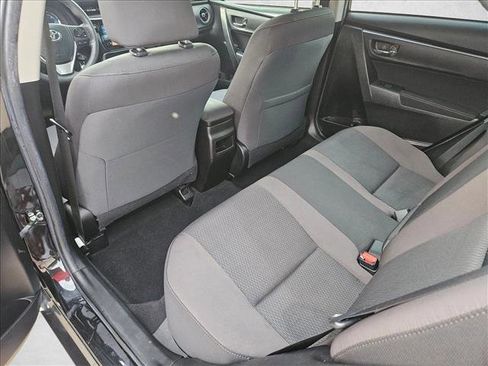 Used 2019 Toyota Corolla LE w/ LE Premium Package image 11