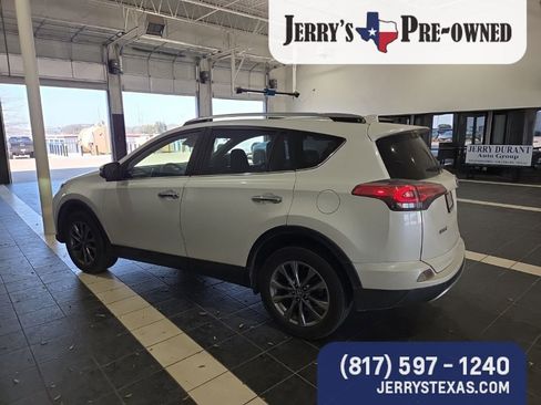 Used 2018 Toyota RAV4 Limited image 6