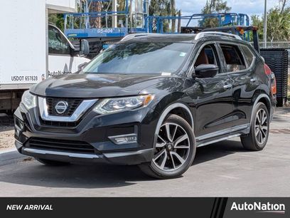 Used 2018 Nissan Rogue SL w/ Premium Package