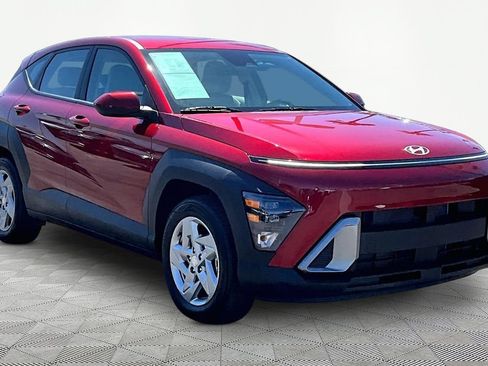 Certified 2024 Hyundai Kona SE FWD image 5
