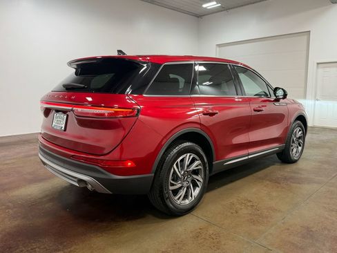 Used 2023 Lincoln Corsair AWD w/ Equipment Group 101A image 34