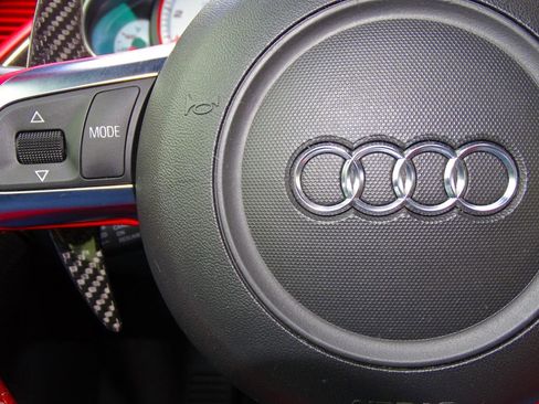 Used 2012 Audi R8 V10 image 21