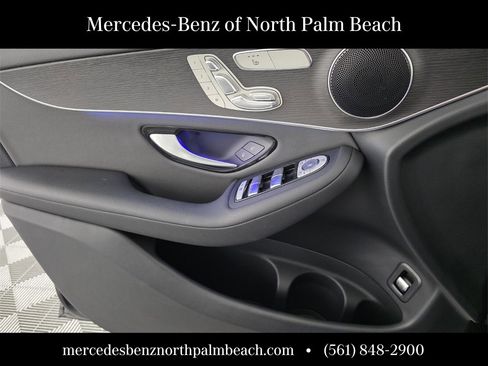 Used 2021 Mercedes-Benz GLC 300 image 24
