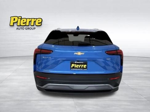 Used 2024 Chevrolet Blazer EV LT AWD/4WD image 3