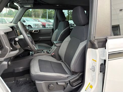 Used 2021 Ford Bronco 4-Door AWD/4WD image 10