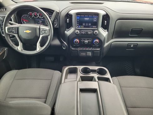 Used 2022 Chevrolet Silverado 1500 LT AWD/4WD image 14