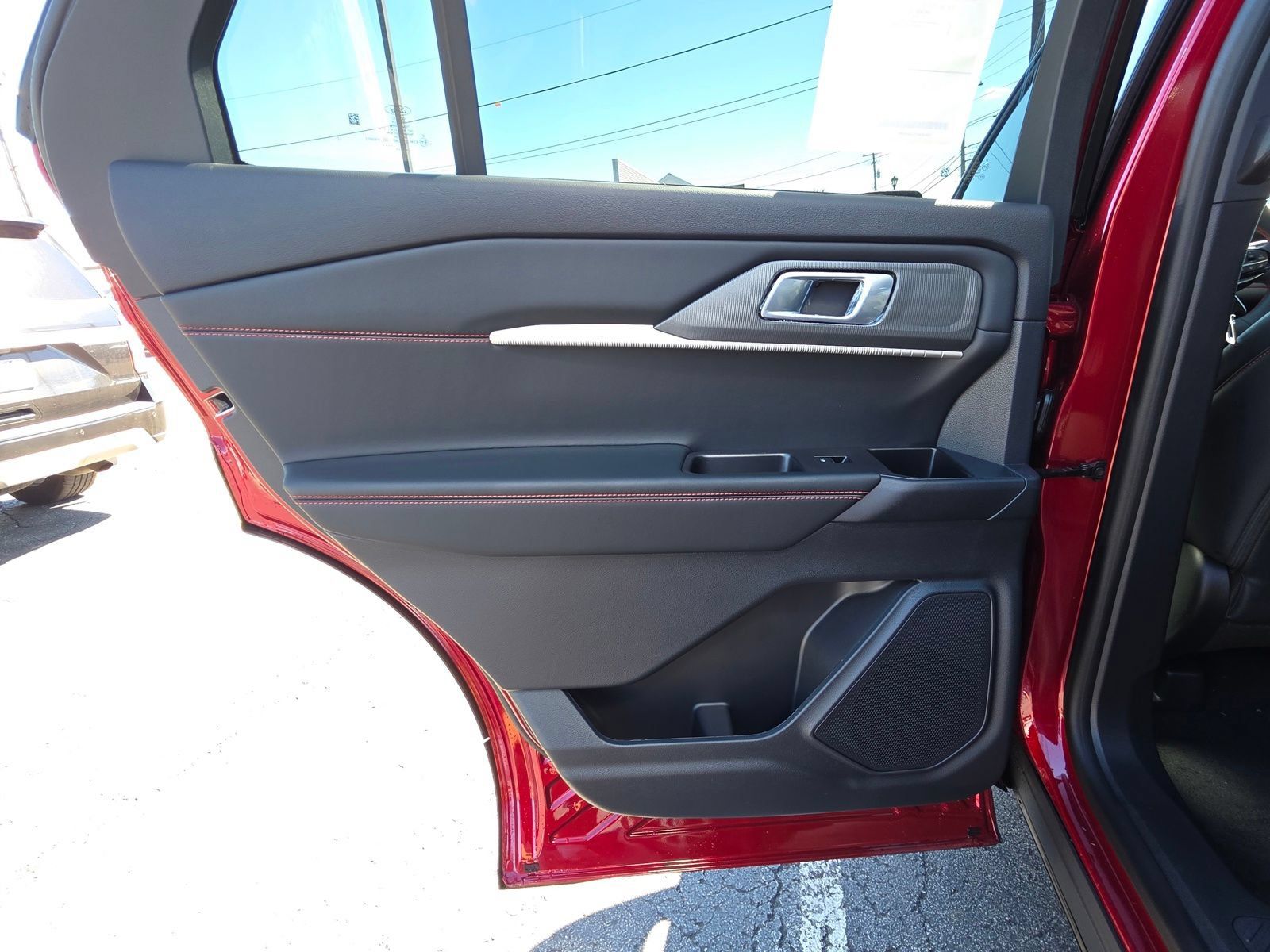 New 2027 Ford Explorer ST-Line AWD/4WD image 16