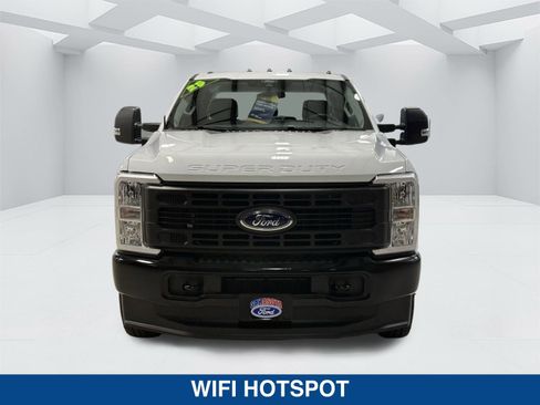 Certified 2025 Ford F350 XL w/ 360-Degree Camera Package image 8
