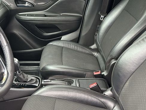 Used 2017 Buick Encore Preferred image 23