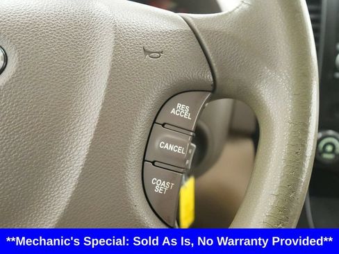 Used 2006 Kia Sedona FWD image 32