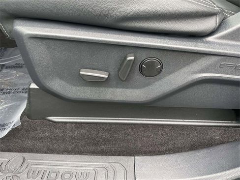 Used 2022 Ford F150 XLT w/ Equipment Group 302A High image 11