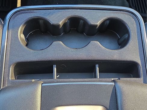 Used 2018 Chevrolet Silverado 1500 LT w/ All Star Edition image 22