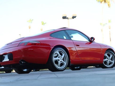 Used 2000 Porsche 911 Carrera RWD image 19