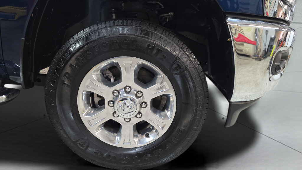 Used 2024 RAM 2500 Big Horn w/ Level 2 Equipment Group AWD/4WD image 22