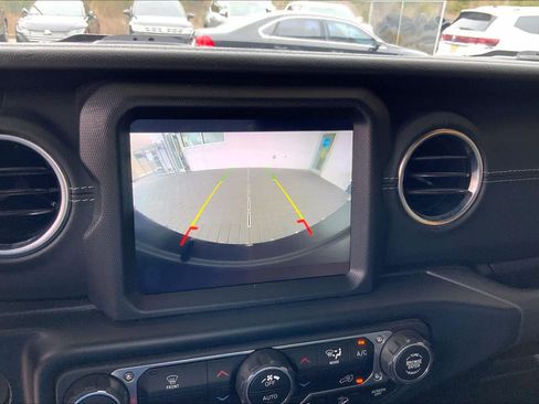 Used 2019 Jeep Wrangler Moab w/ Quick Order Package 24M Moab image 29