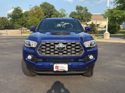 Used 2023 Toyota Tacoma TRD Sport w/ Black Out Package (TMS) AWD/4WD image 6