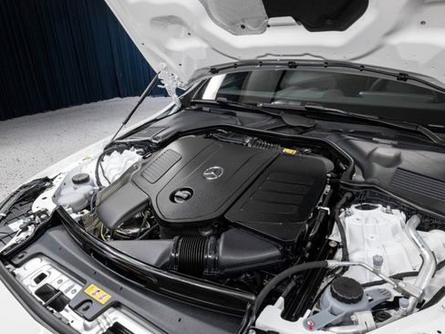 Certified 2025 Mercedes-Benz C 300 Sedan image 28