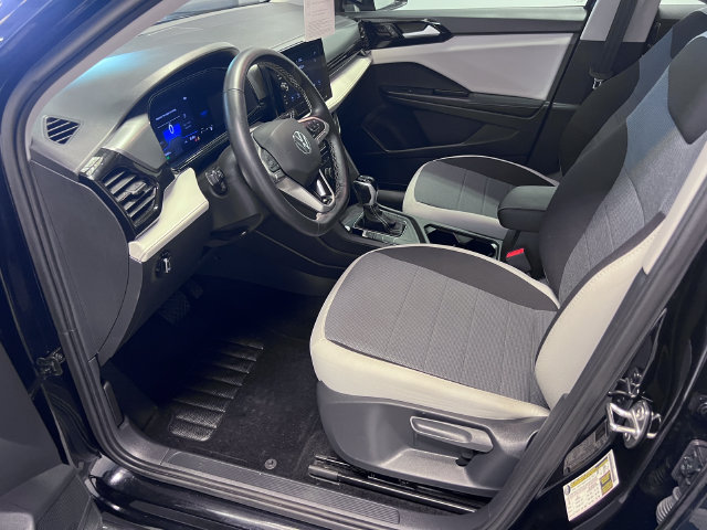 Certified 2025 Volkswagen Taos S FWD image 6