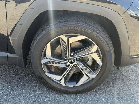 Certified 2023 Hyundai Tucson Limited AWD/4WD image 9