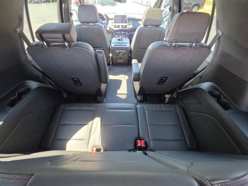 Used 2023 Chevrolet Tahoe RST w/ Luxury Package image 23