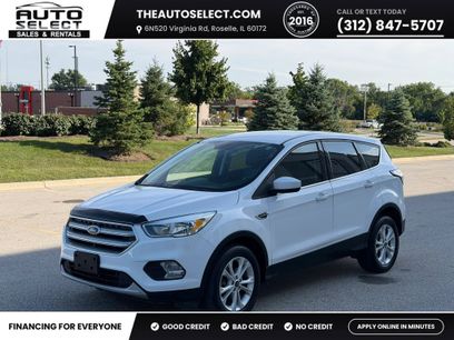 Used 2017 Ford Escape SE w/ SE Cold Weather Package