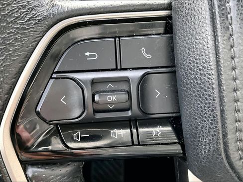 Used 2023 Toyota Tundra Limited image 21