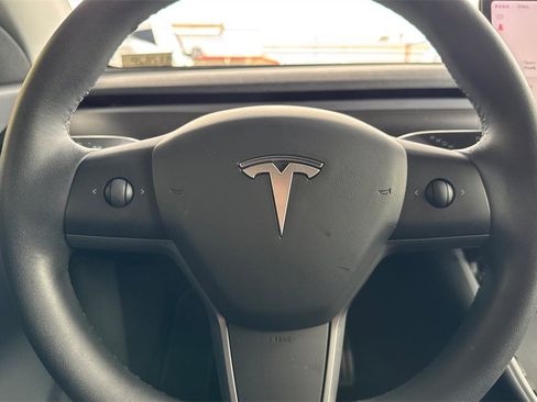 Used 2020 Tesla Model Y Performance image 22