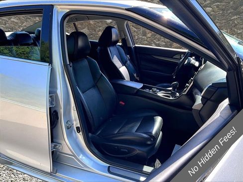 Used 2018 Nissan Maxima 3.5 SV FWD image 7