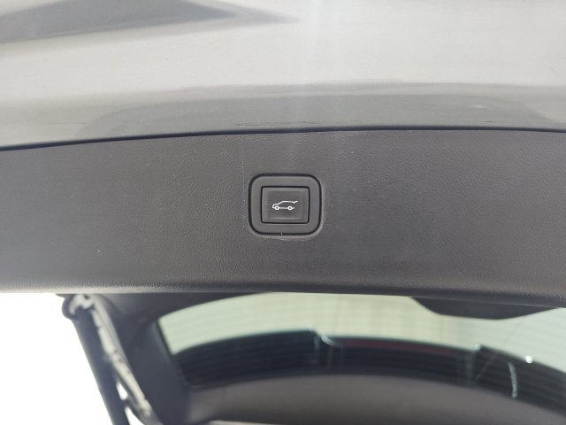 Used 2024 Chevrolet Blazer LT w/ Convenience Package FWD image 21