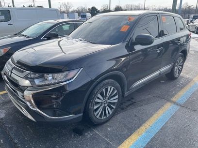 Used 2019 Mitsubishi Outlander ES