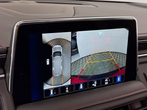 Used 2024 Chevrolet Tahoe RST w/ Luxury Package image 17