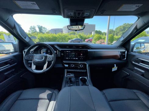 New 2026 GMC Sierra 1500 Denali AWD/4WD image 23